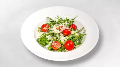 Insalata Rucola con Pomodorini, Parmigiano