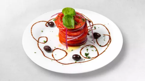 Insalata di Pomodoro e Basilico