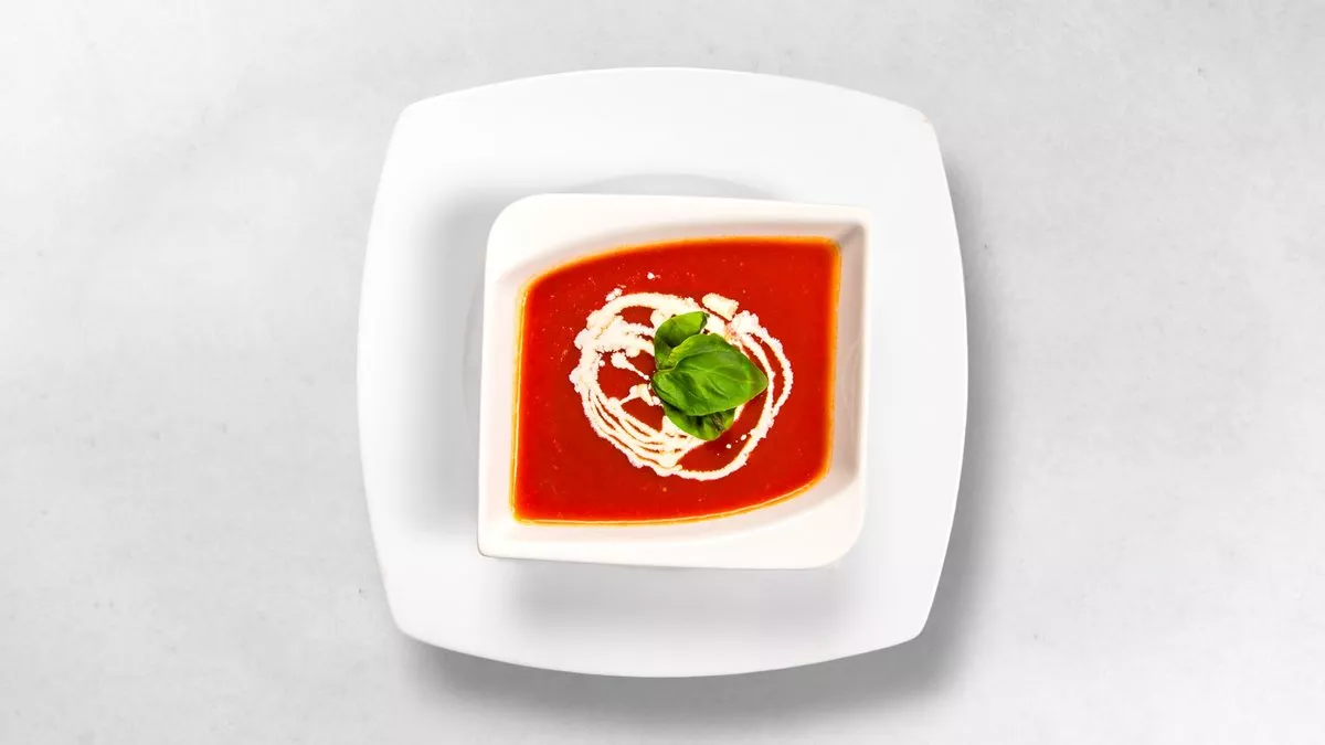 Zuppa di Pomodoro e Basilico