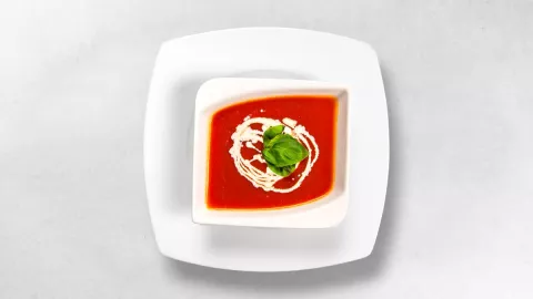 Zuppa di Pomodoro e Basilico